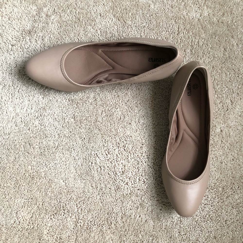 Tan wedges